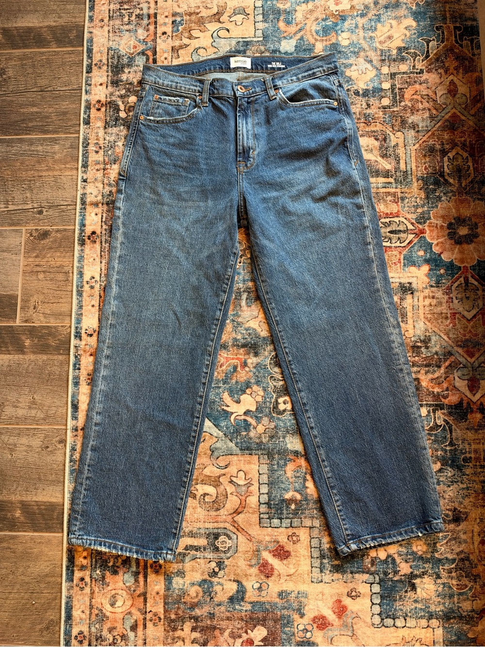 Kensie Straight Leg Jeans in Medium Blue